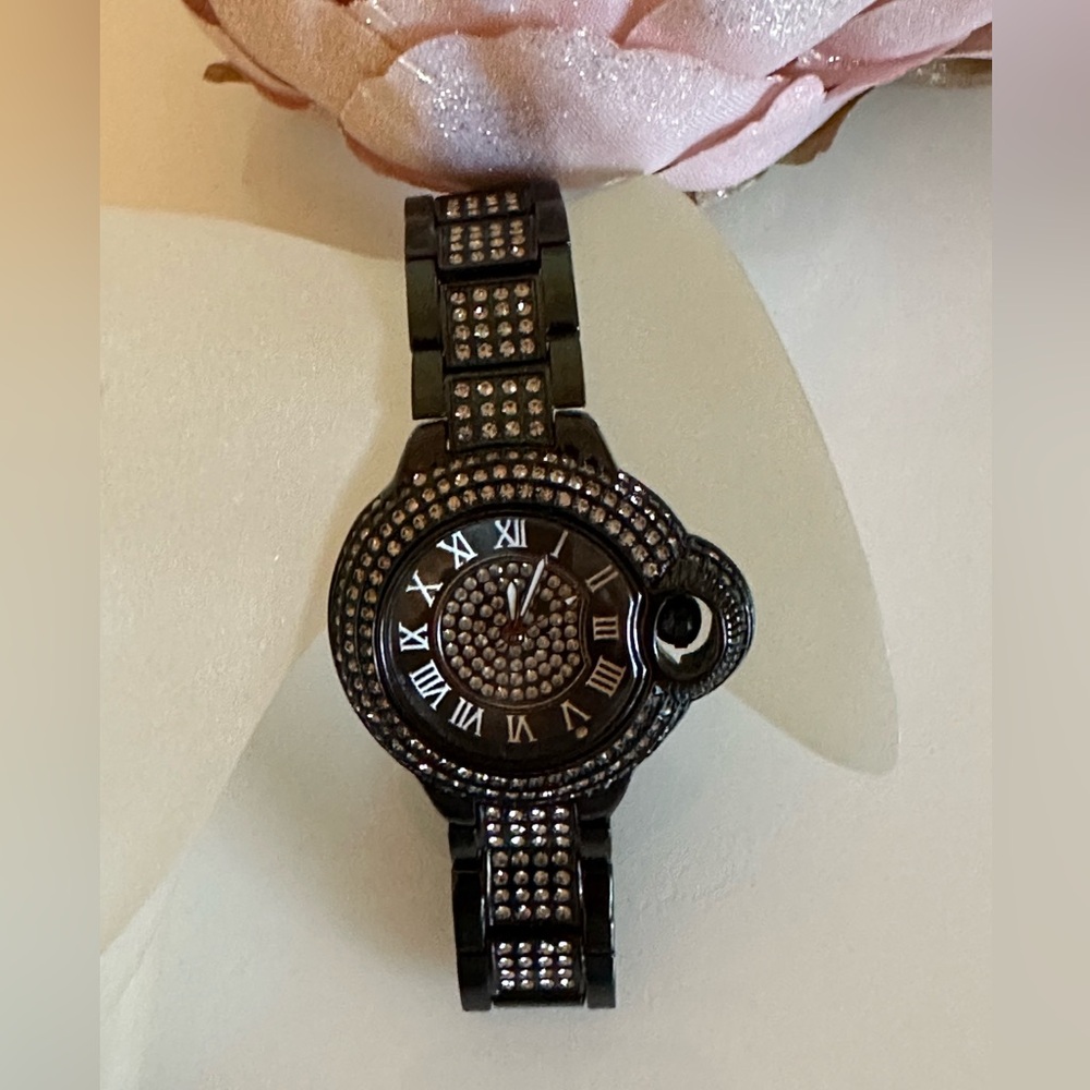 Crystal fashion watch